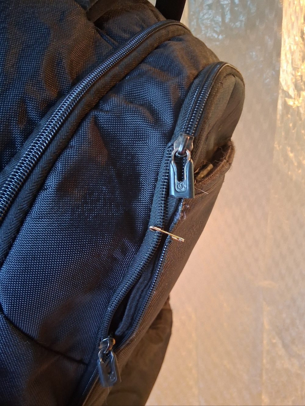 Samsonite Computer/Tablet Black Backpack - Picture 11 of 14